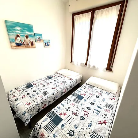 Condominio Simma Giallo E Azzurro *