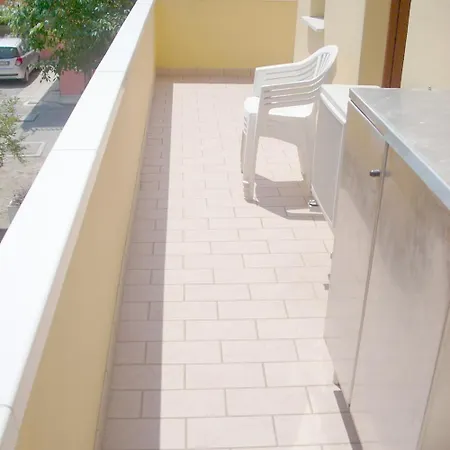 Condominio Simma Giallo E Azzurro Bibione