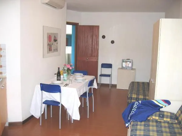 Condominio Simma Giallo E Azzurro * Bibione