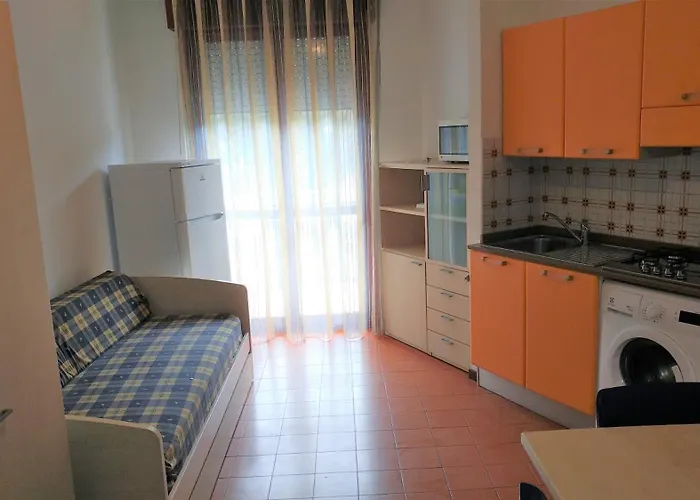 아파트 Condominio Simma Giallo E Azzurro 비비오네