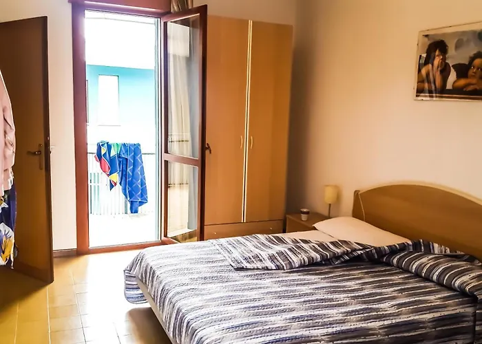 Condominio Simma Giallo E Azzurro Apartment