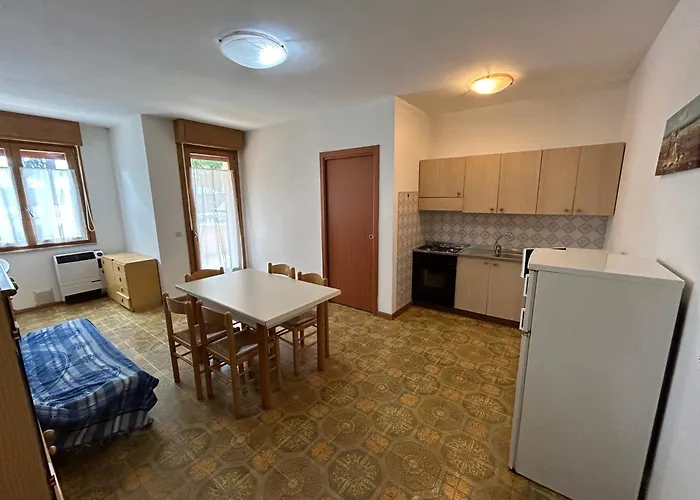 아파트 Condominio Simma Giallo E Azzurro *
